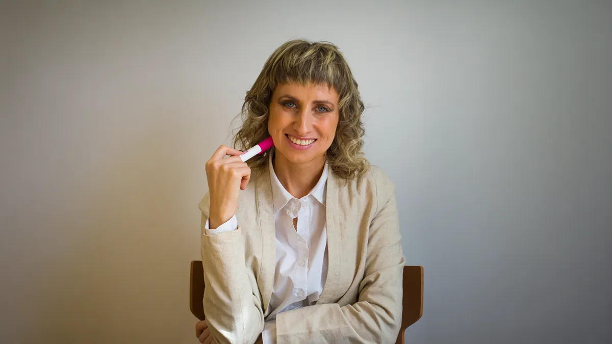 Florencia Rodríguez, psicóloga laboral con enfoque en género y diversidad, en una nota de opinión sobre síndrome del impostor, formación constante y desarrollo profesional.